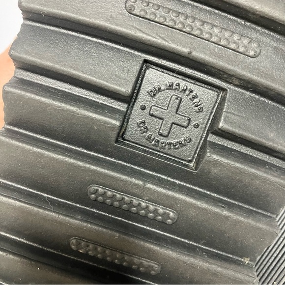 Dr. Martens Claire Athena white Strappy platform sandals size 8 - Picture 8 of 9